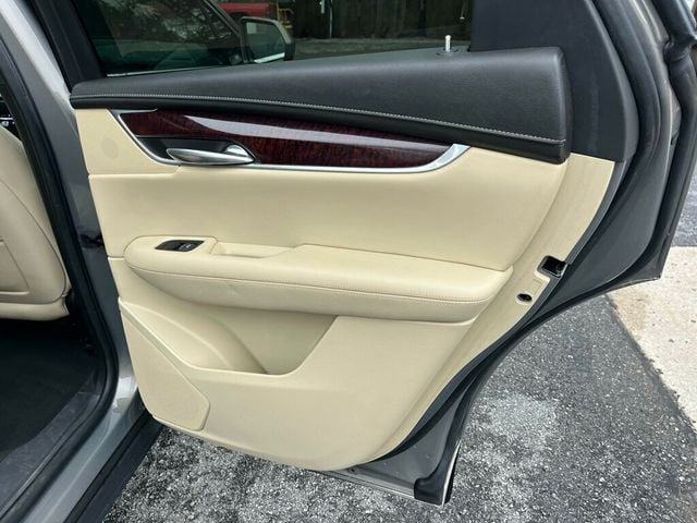 2017 Cadillac XT5 ALL WHEEL DRIVE LUXURY - 23002757 - 16