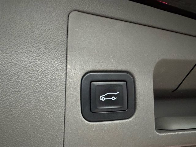 2017 Cadillac XT5 AWD 4dr Luxury - 23074067 - 24