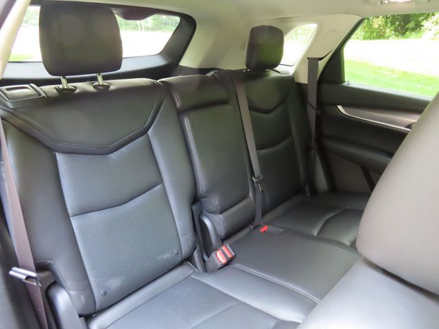 2017 Cadillac XT5 AWD 4dr Luxury - 23068410 - 29