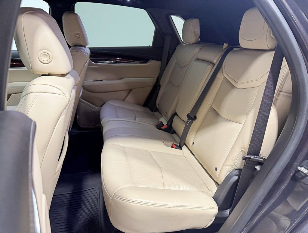 2017 Cadillac XT5 AWD 4dr Luxury - 22950857 - 35