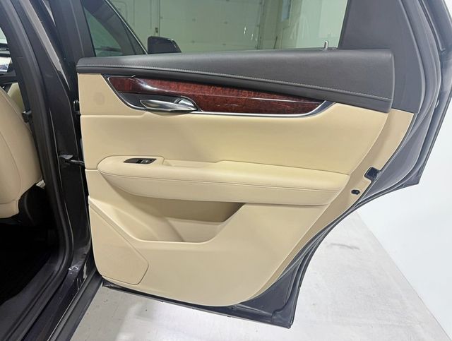 2017 Cadillac XT5 AWD 4dr Luxury - 22950857 - 41