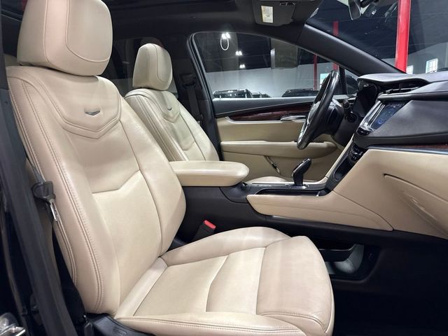 2017 Cadillac XT5 AWD 4dr Luxury - 23067193 - 30