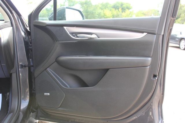 2017 Cadillac XT5 AWD 4dr Luxury - 22913938 - 17