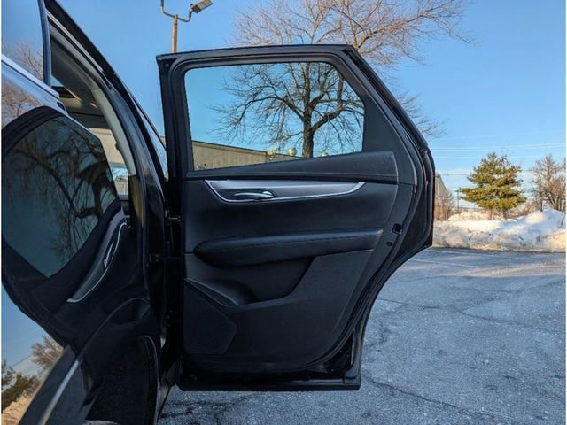 2017 Cadillac XT5 AWD 4dr Luxury - 22991116 - 10