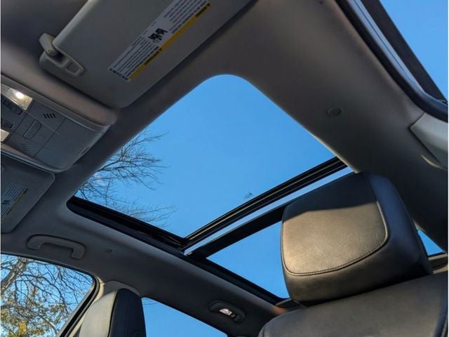 2017 Cadillac XT5 AWD 4dr Luxury - 22991116 - 15