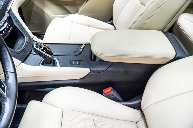 2017 Cadillac XT5 AWD 4dr Luxury - 22992417 - 16