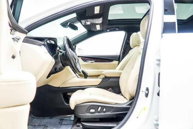 2017 Cadillac XT5 AWD 4dr Luxury - 22992417 - 31