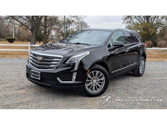 2017 Cadillac XT5 Luxury photo 1