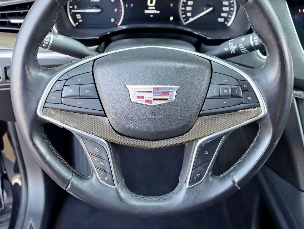 2017 Cadillac XT5 AWD 4dr Platinum - 22913071 - 11