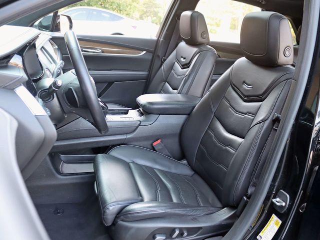 2017 Cadillac XT5 AWD 4dr Platinum - 22913071 - 22