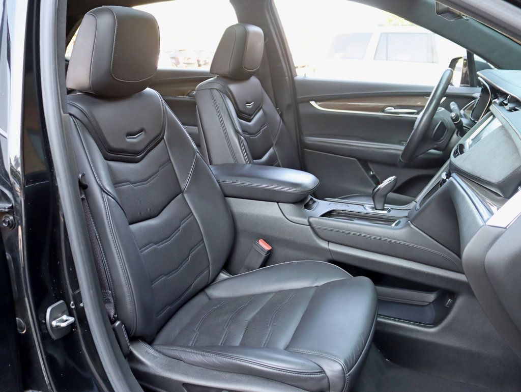 2017 Cadillac XT5 AWD 4dr Platinum - 22913071 - 23