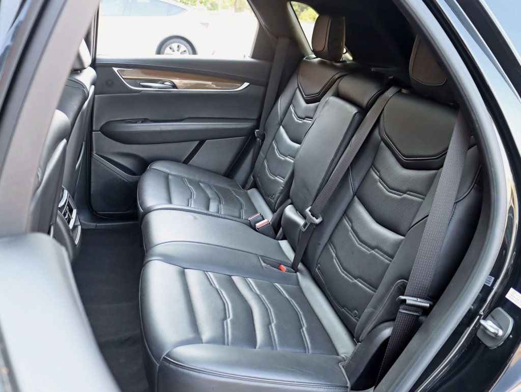 2017 Cadillac XT5 AWD 4dr Platinum - 22913071 - 24