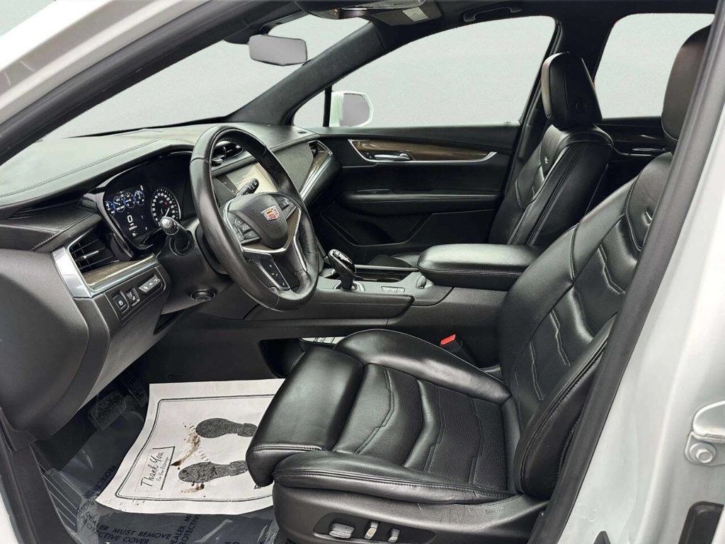 2017 Cadillac XT5 AWD 4dr Platinum - 22969619 - 9