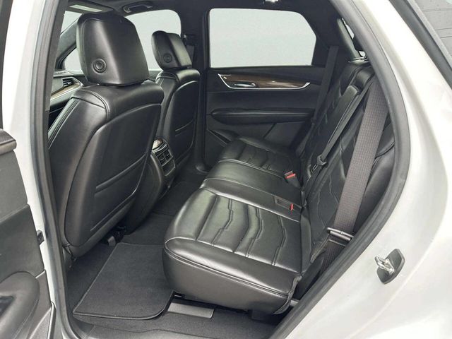 2017 Cadillac XT5 AWD 4dr Platinum - 22969619 - 11