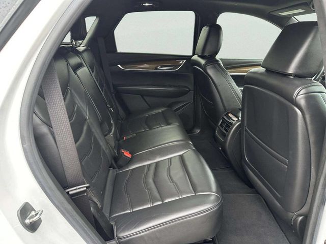 2017 Cadillac XT5 AWD 4dr Platinum - 22969619 - 13