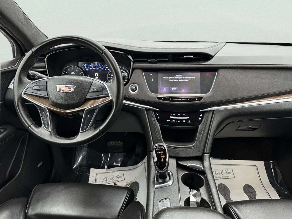 2017 Cadillac XT5 AWD 4dr Platinum - 22969619 - 19