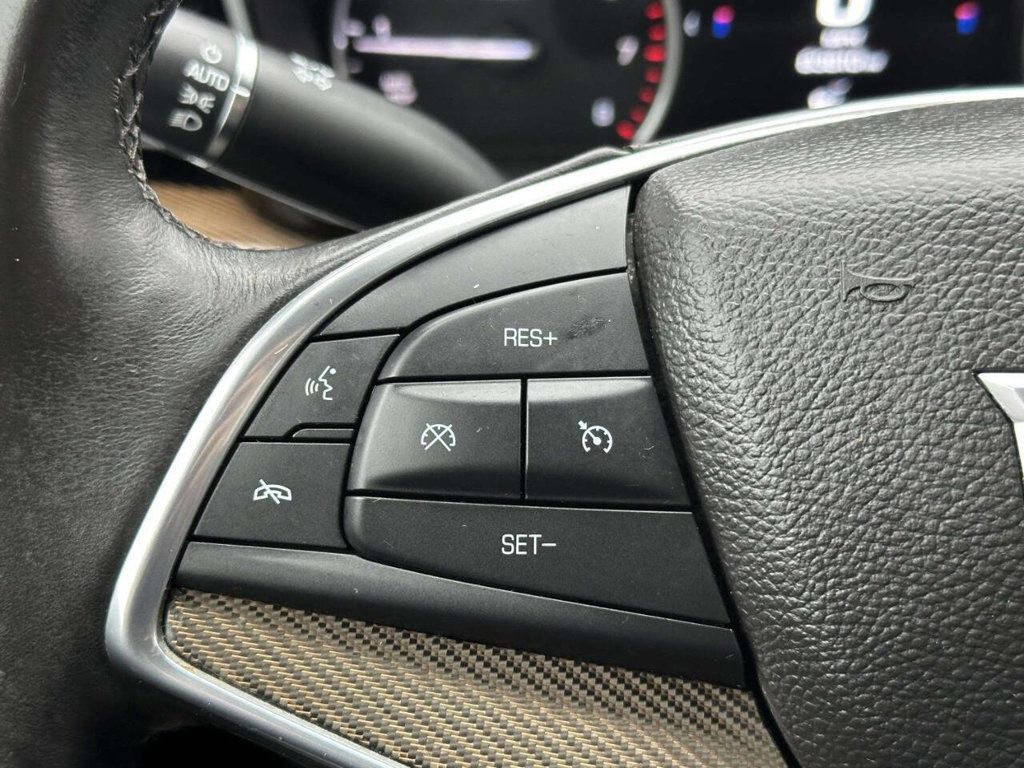 2017 Cadillac XT5 AWD 4dr Platinum - 22969619 - 22