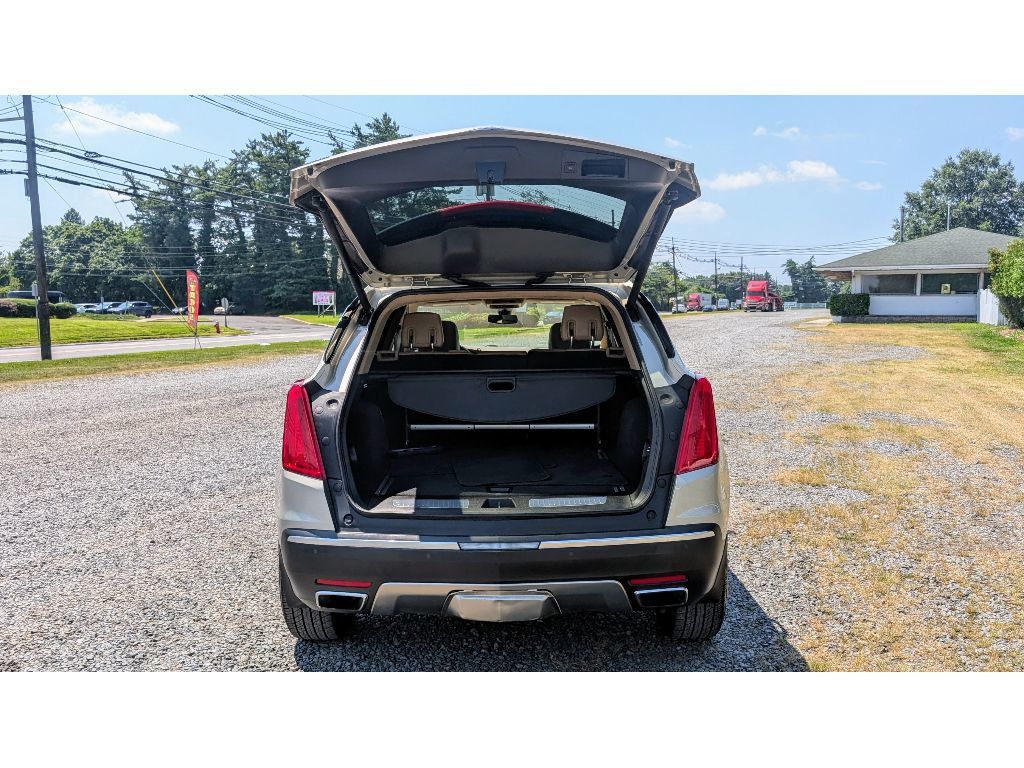 2017 Cadillac XT5 Platinum photo 13