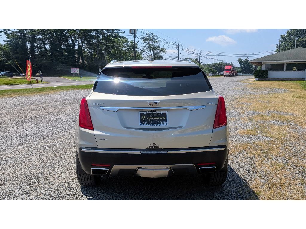 2017 Cadillac XT5 Platinum photo 6