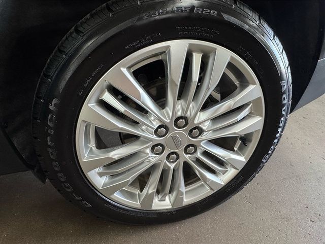 2017 Cadillac XT5 AWD 4dr Premium Luxury - 23055576 - 10
