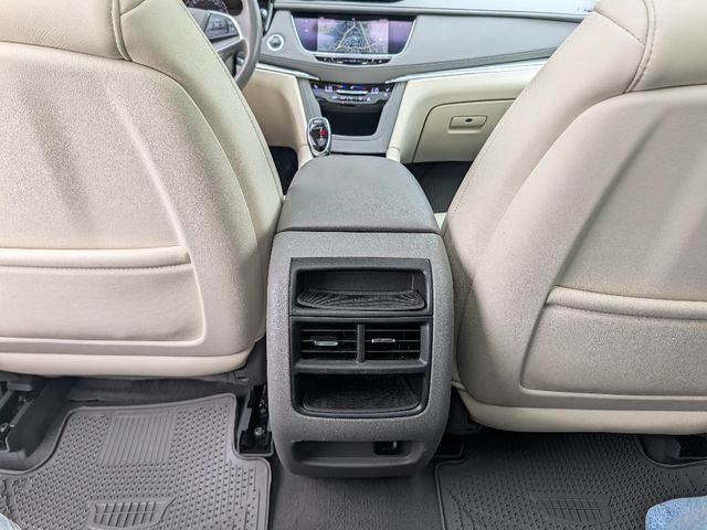 2017 Cadillac XT5 AWD 4dr Premium Luxury - 23054657 - 18