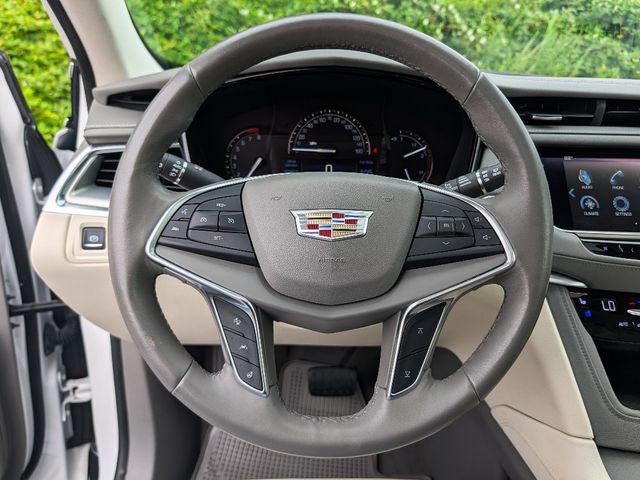 2017 Cadillac XT5 AWD 4dr Premium Luxury - 23054657 - 21