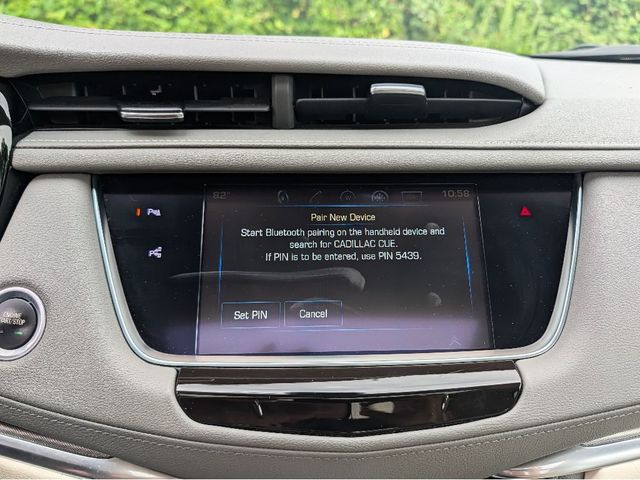 2017 Cadillac XT5 AWD 4dr Premium Luxury - 23054657 - 28