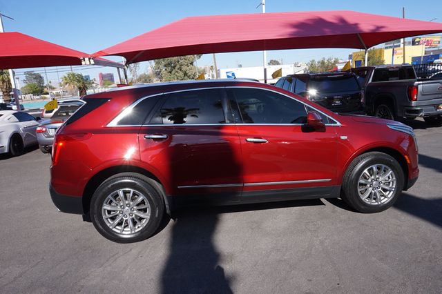 2017 Cadillac XT5 AWD, LUXRY PKG,PANORAMIC ROOF,KEYLESS ENTRY&START,PREMIUM WHEELS - 23042732 - 4