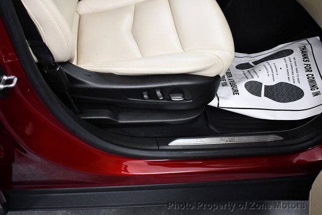 2017 Cadillac XT5 FWD 4dr - 22384419 - 18