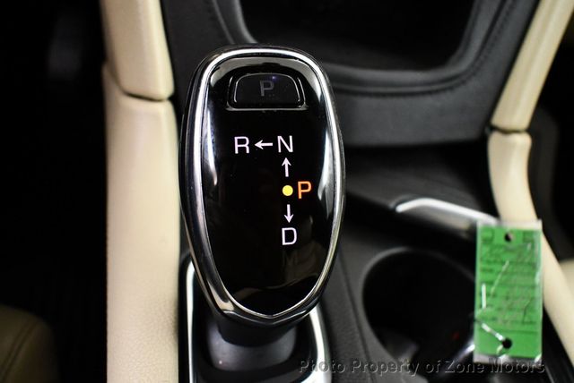 2017 Cadillac XT5 FWD 4dr - 22384419 - 33