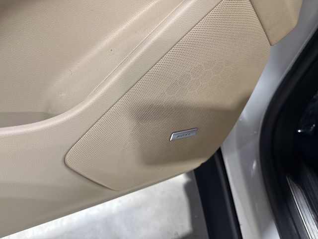 2017 Cadillac XT5 FWD 4dr Luxury - 22984533 - 31