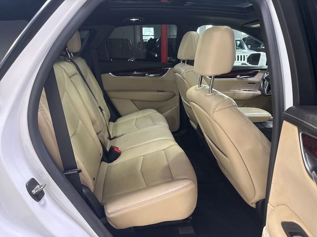 2017 Cadillac XT5 FWD 4dr Luxury - 22984533 - 40