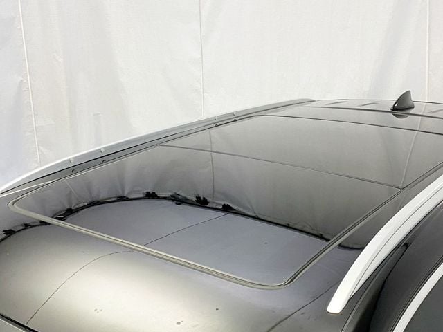 2017 Cadillac XT5 FWD 4dr Luxury - 22761820 - 16