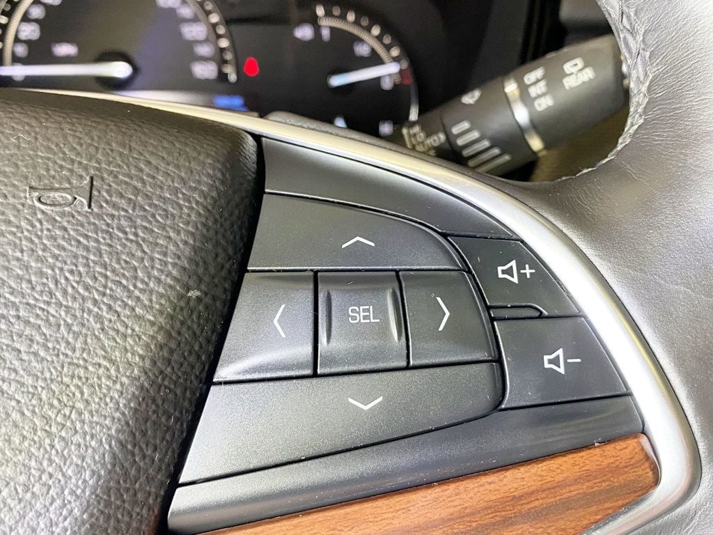 2017 Cadillac XT5 Luxury photo 28