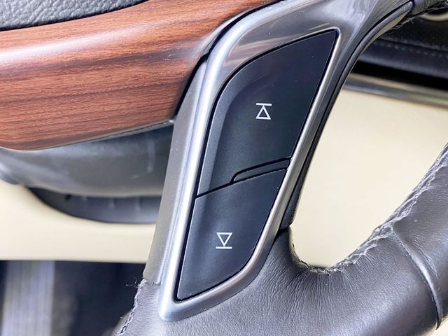 2017 Cadillac XT5 FWD 4dr Luxury - 22761820 - 32