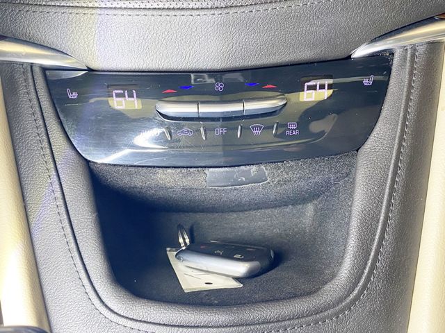 2017 Cadillac XT5 FWD 4dr Luxury - 22761820 - 39