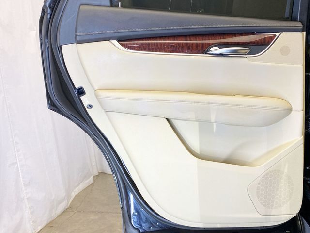 2017 Cadillac XT5 FWD 4dr Luxury - 22761820 - 57