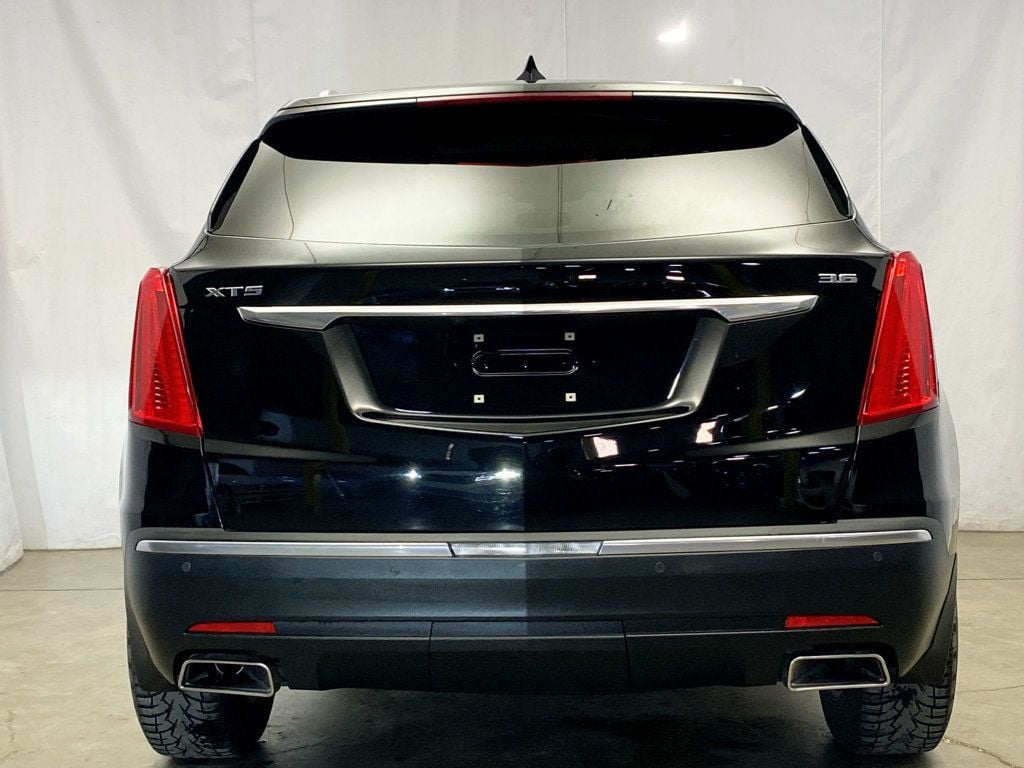 2017 Cadillac XT5 Luxury photo 6