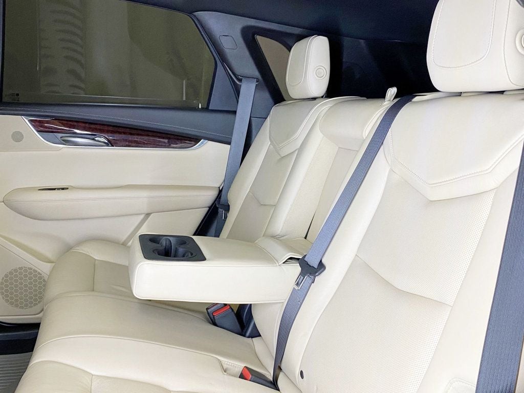 2017 Cadillac XT5 Luxury photo 55