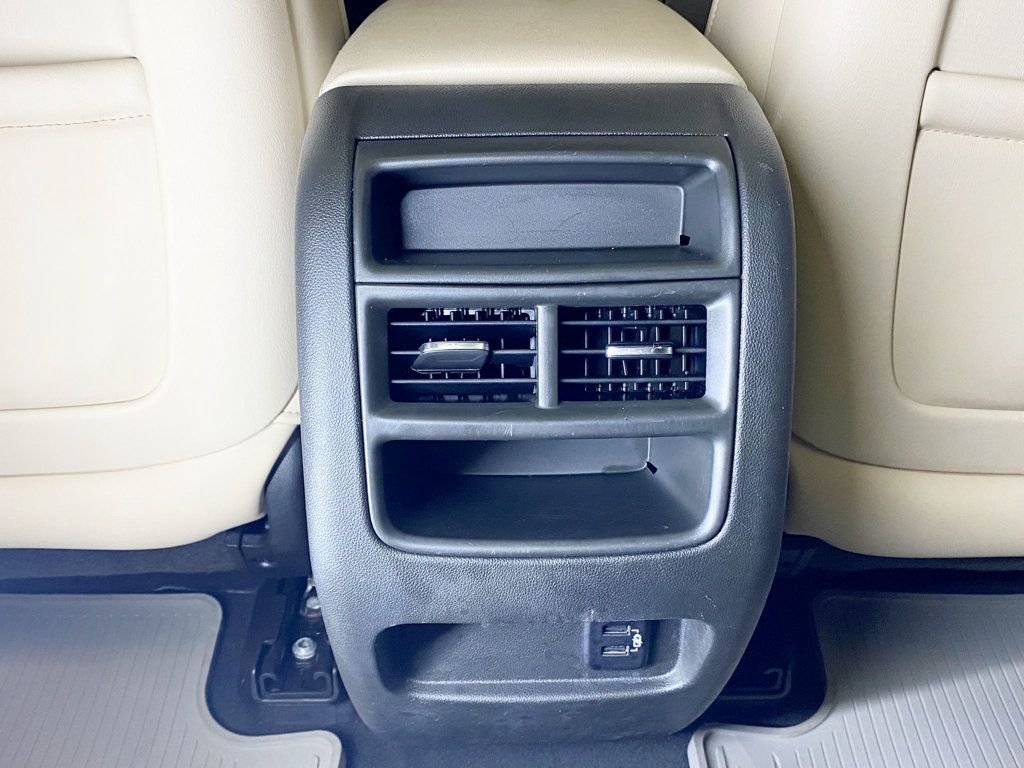 2017 Cadillac XT5 FWD 4dr Luxury - 22761820 - 60