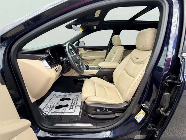 2017 Cadillac XT5 FWD 4dr Premium Luxury - 23040943 - 17