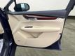 2017 Cadillac XT5 FWD 4dr Premium Luxury - 23040943 - 28
