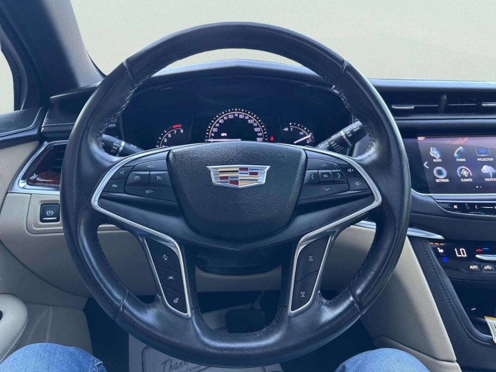 2017 Cadillac XT5 FWD 4dr Premium Luxury - 23052884 - 23