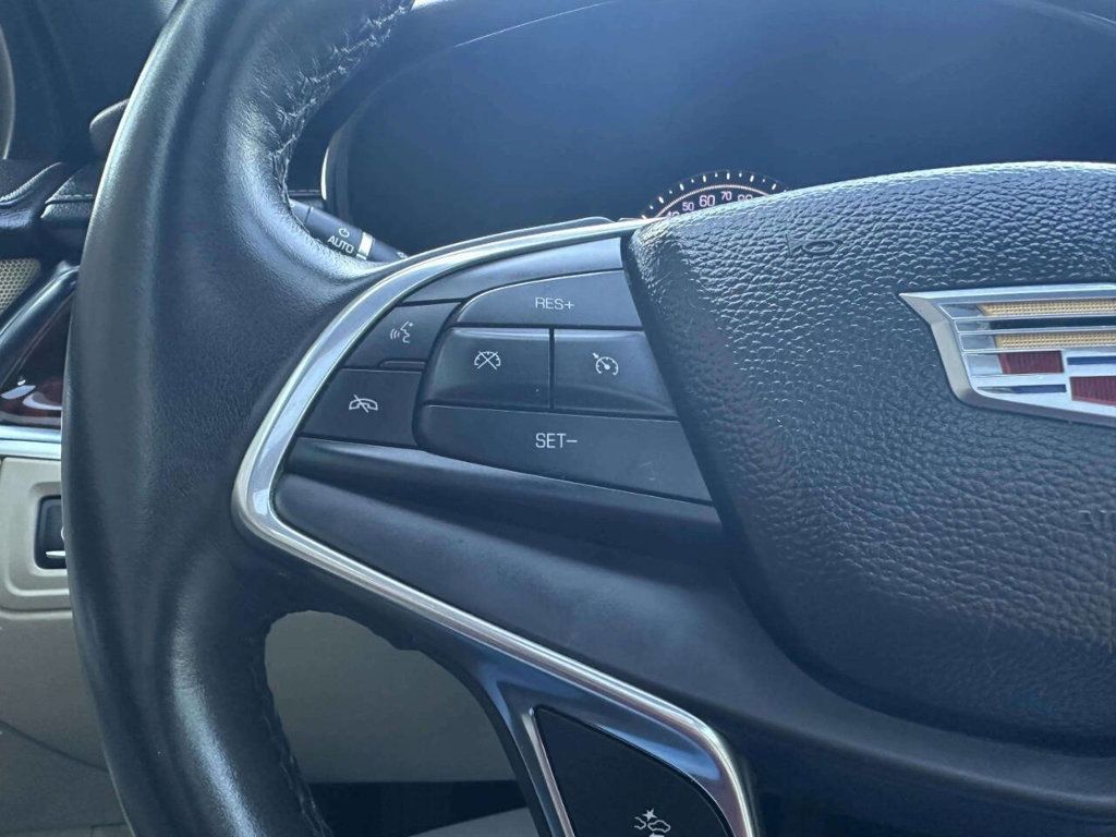 2017 Cadillac XT5 FWD 4dr Premium Luxury - 23052884 - 24