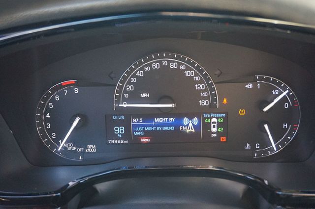 2017 Cadillac XT5 LUXURY, ALL WHEEL DRIVE, PREMIUM WHEELS, MOON ROOF, LEATHER - 22974074 - 25