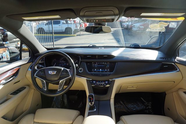 2017 Cadillac XT5 LUXURY, ALL WHEEL DRIVE, PREMIUM WHEELS, MOON ROOF, LEATHER - 22974074 - 38