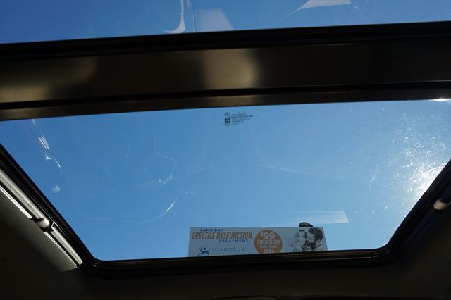 2017 Cadillac XT5 LUXURY, ALL WHEEL DRIVE, PREMIUM WHEELS, MOON ROOF, LEATHER - 22974074 - 40