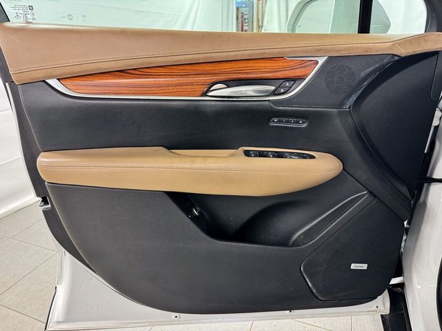 2017 Cadillac XT5 PLATINUM AWD - 23035839 - 12