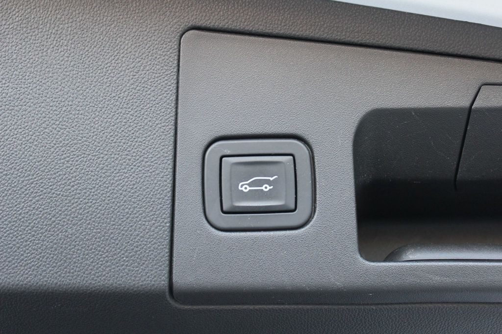 2017 Cadillac XT5 Very LOW Miles Loaded Htd Leather Pano Roof 615-300-6004 - 23009292 - 16