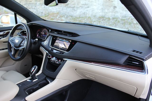 2017 Cadillac XT5 Very LOW Miles Loaded Htd Leather Pano Roof 615-300-6004 - 23009292 - 20